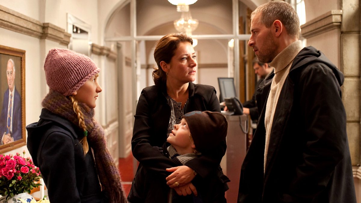 Birgitte Nyborg con su familia en "Borgen" Foto: BBC